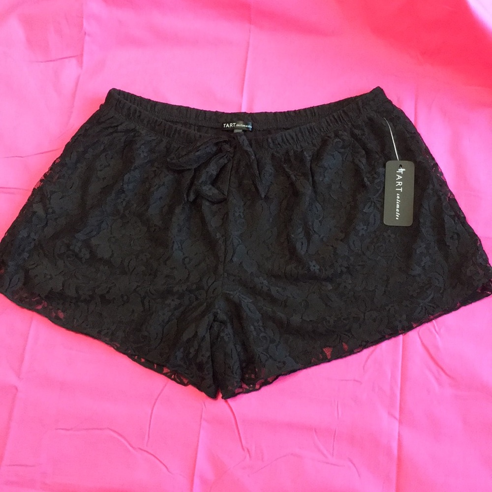 Black Tart collection